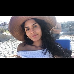 Meet your Posher, Yulaydis